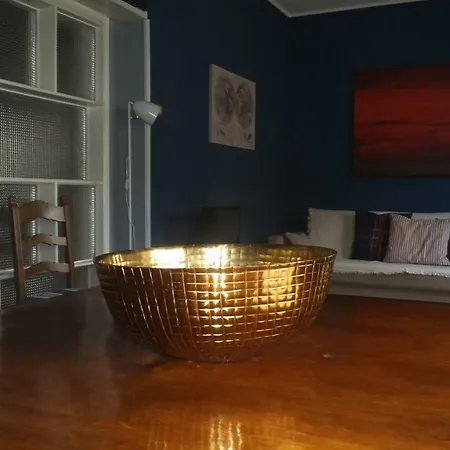 Apart 2d Metro Station Apartment *